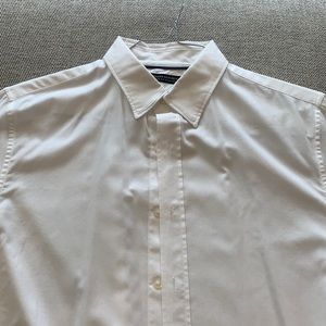 White Banana Republic Button Down - Machine Wash